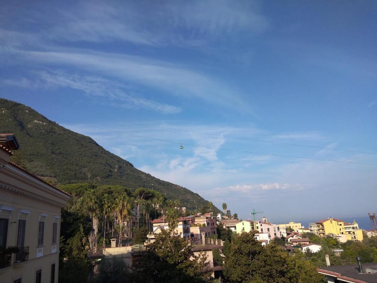 Villa Pellicano -Il Nido Castellammare di Stabia Luaran gambar