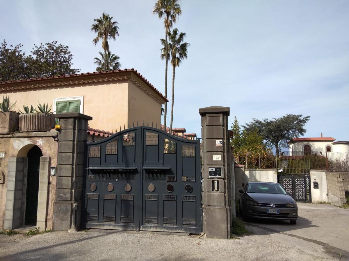 Villa Pellicano -Il Nido Castellammare di Stabia Luaran gambar